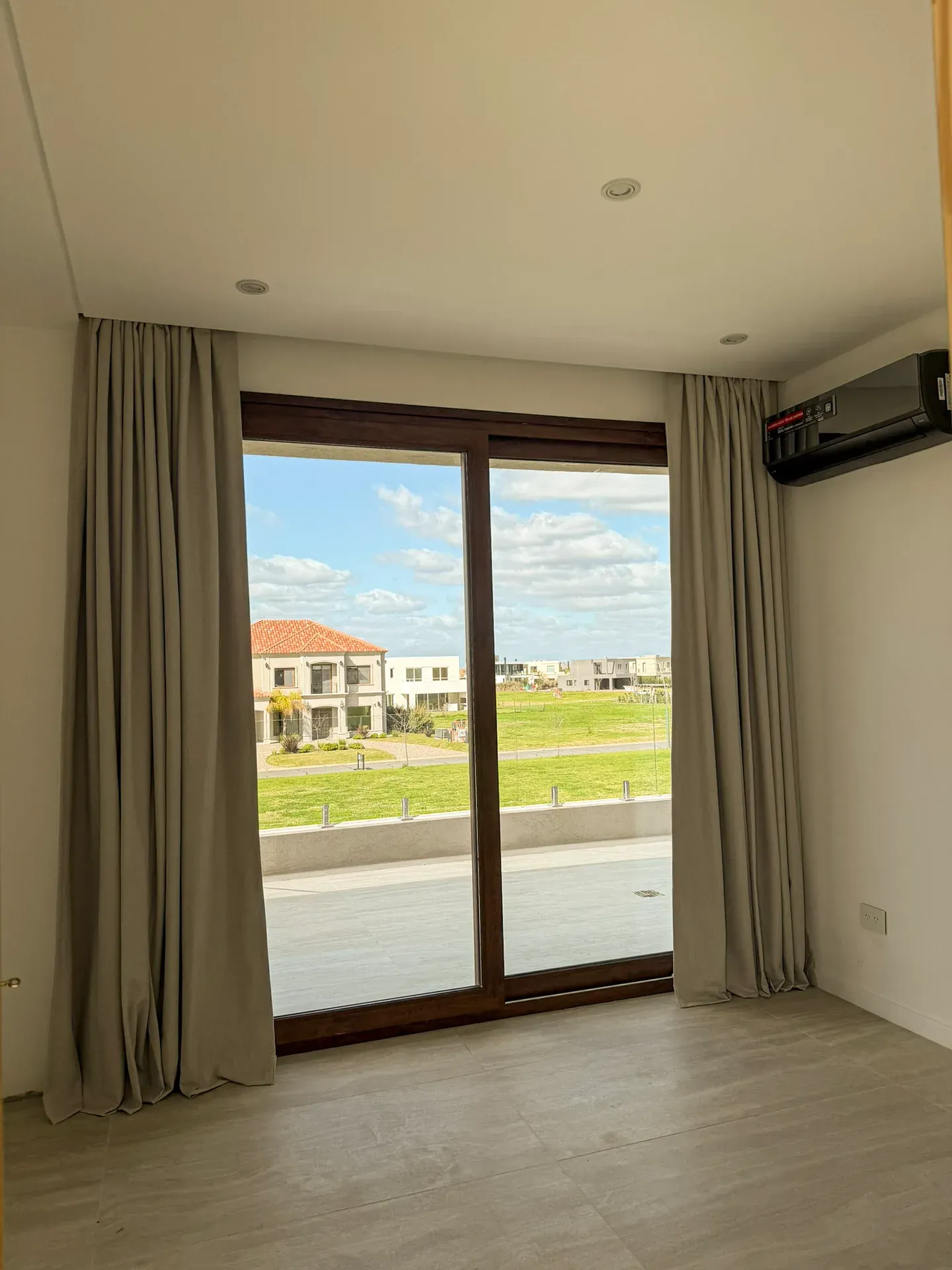 Cortinas tradicionales, imagen 106 de 136