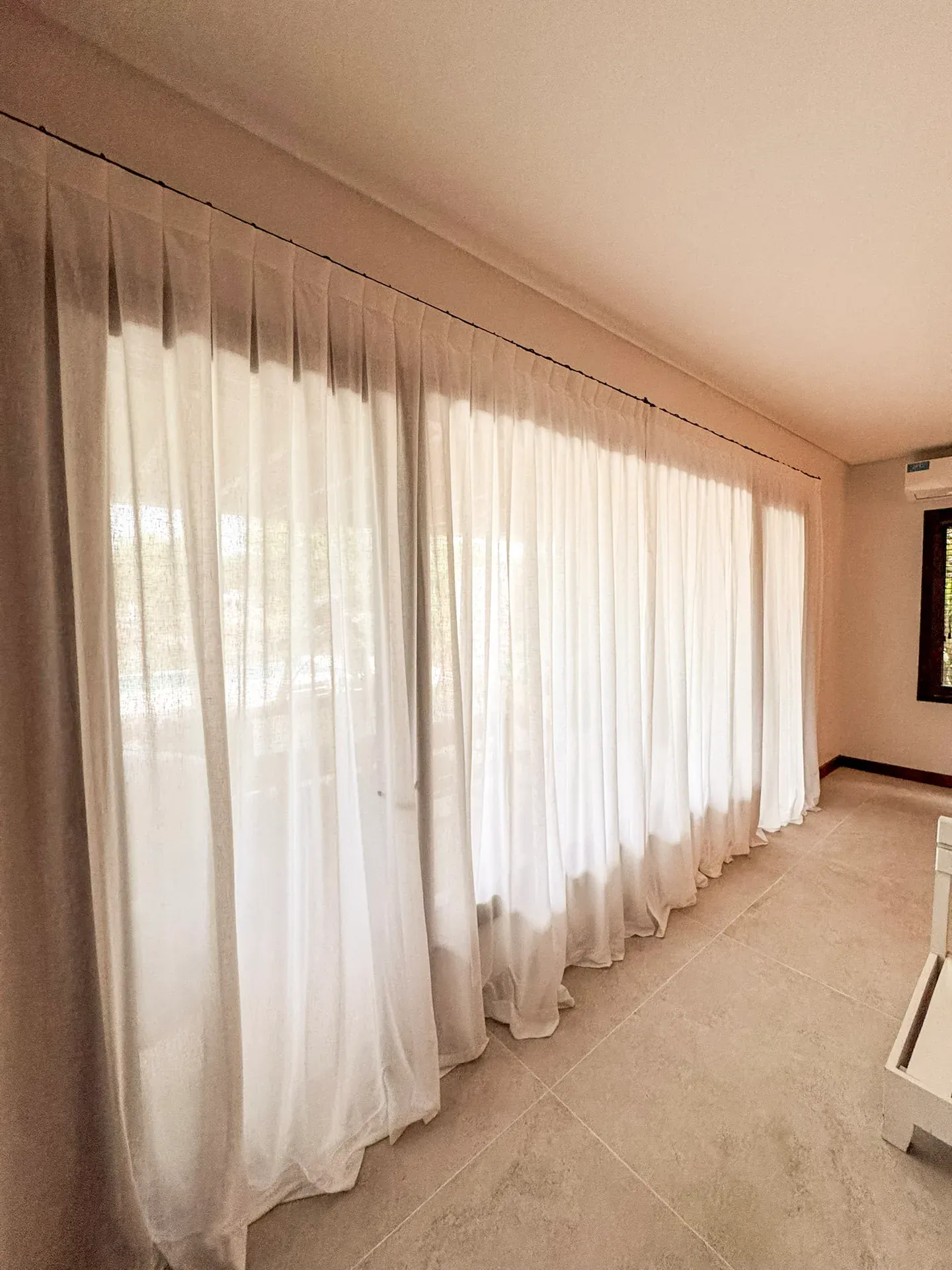 Cortinas tradicionales, imagen 132 de 136